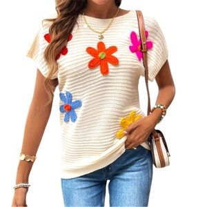 SHEIN Cream Embroidered Colorful Flower Appliqué Short Sleeve Sweater Size Small